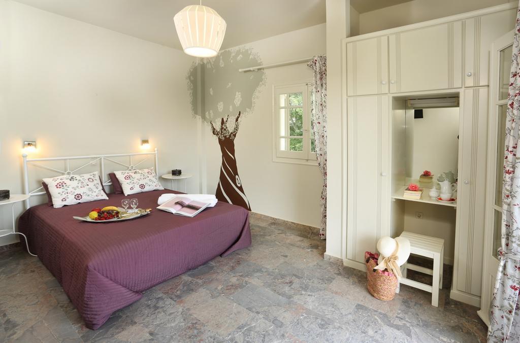 Malibu Summer Studios Дассия Экстерьер фото